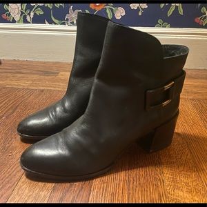 Sergio Rossi - chic black leather ankle boots 9.5